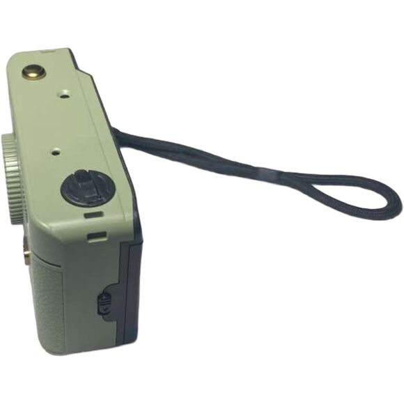 Heyday 35mm Reusable Film Camera Jade Green w/ Built‑In Flash Point and Shoot - Picture 7 of 8